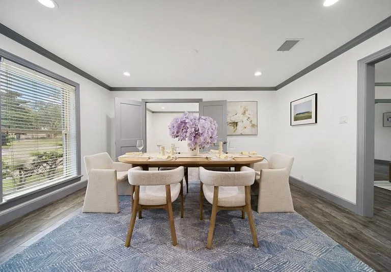 10042 Briar Forest Dr — Photo 6