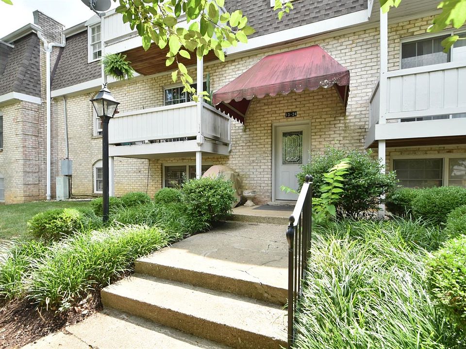 1st image of 175 Malabu Dr APT 24
