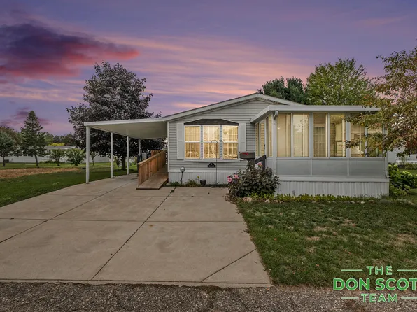 13671 Starflower NE, Cedar Springs, MI 49319