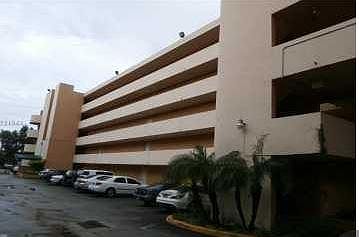 1st image of 854 NW 87th Ave APT 302