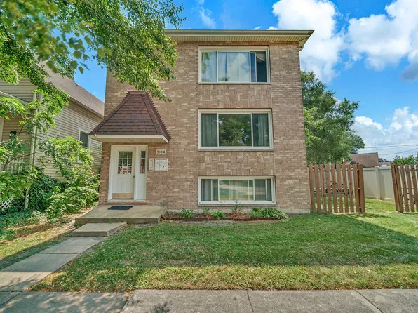 3104 Grand Blvd, Brookfield, IL 60513