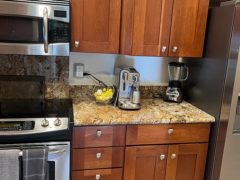 302 Forest Hills Dr #302 — Photo 29