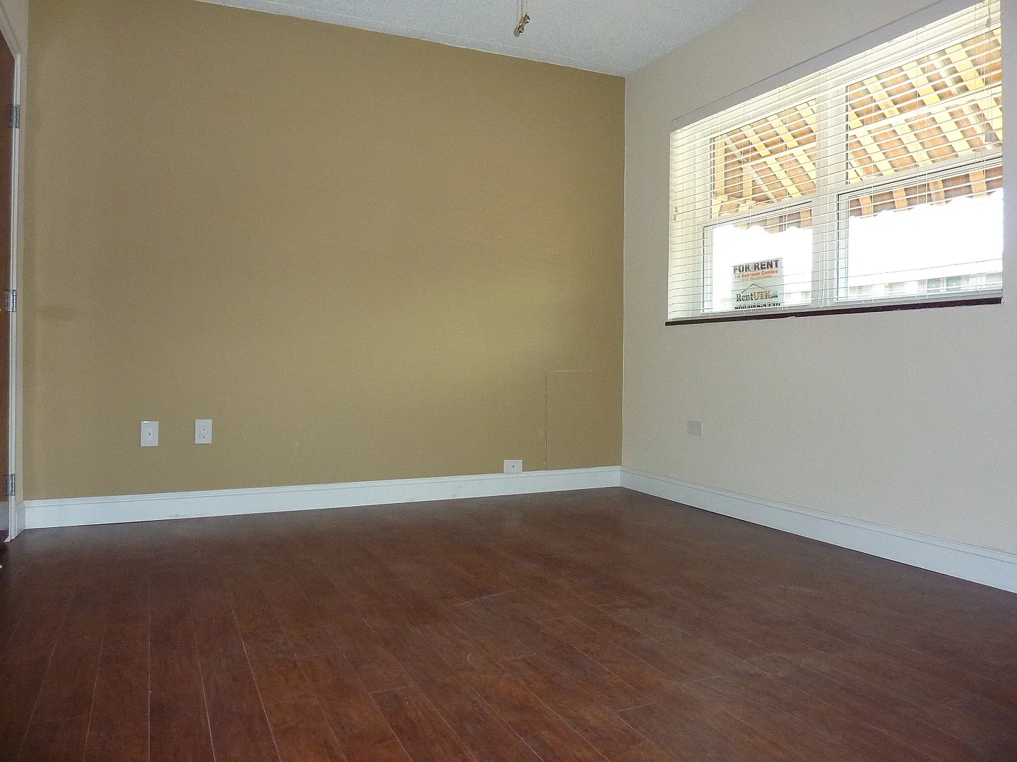 Waitlist for Aug2027Jul2028 Now Open! |2BR Condo Near UTK | Fort Sanders Area Parking Included — Photo 3