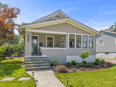 945 Summit St, Downers Grove, IL, 60515