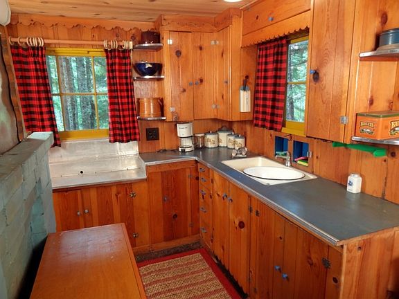 5th image of 41 Snow Cabin Pl