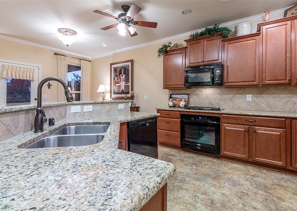 1st image of 2581 Oyster Bay Dr