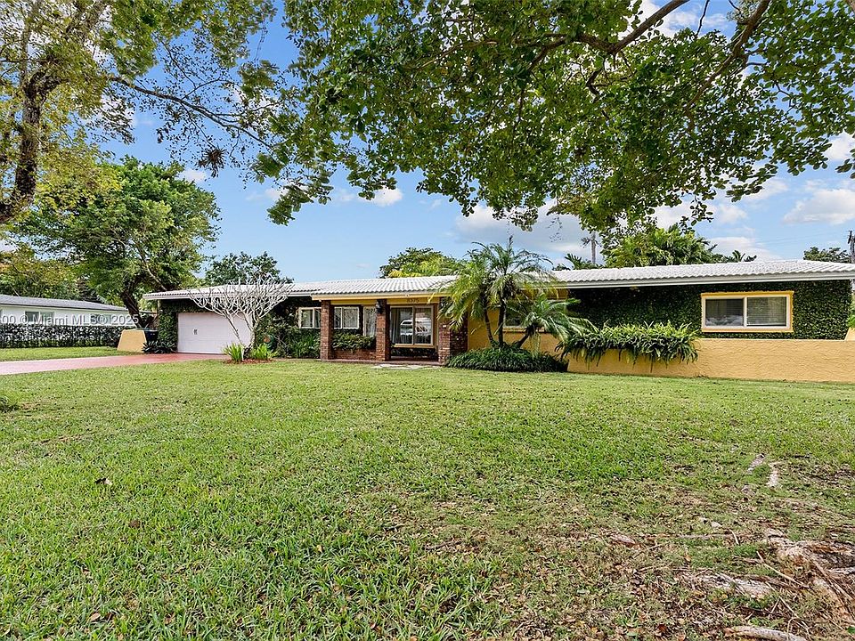1st image of 8375 SW 149th Dr