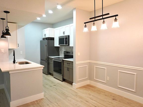 4th image of 14341 Fredricksburg Dr APT 1015