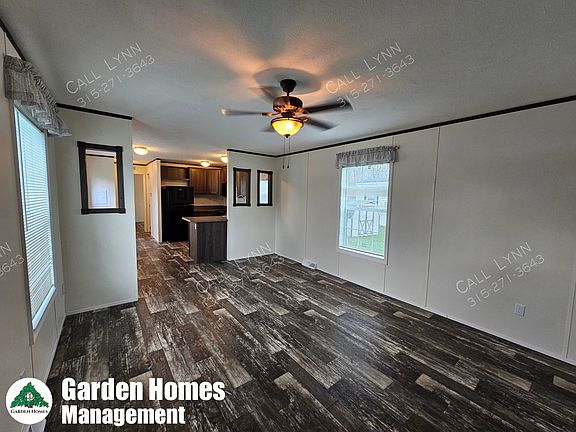 4th image of 1 Willow Tree Cir