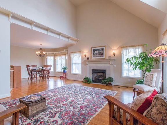 4th image of 12801 Southampton Cir