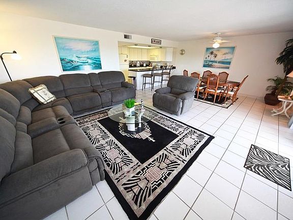 5th image of 19610 Gulf Blvd #303