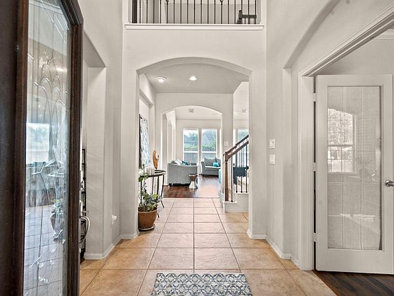 3rd image of 3306 Dancing Creek Ln