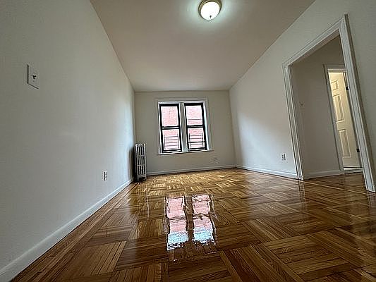 1st image of 2280 Grand Ave APT 4E