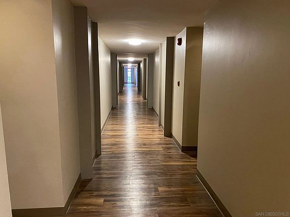 5th image of 2510 Torrey Pines Rd Unit 211