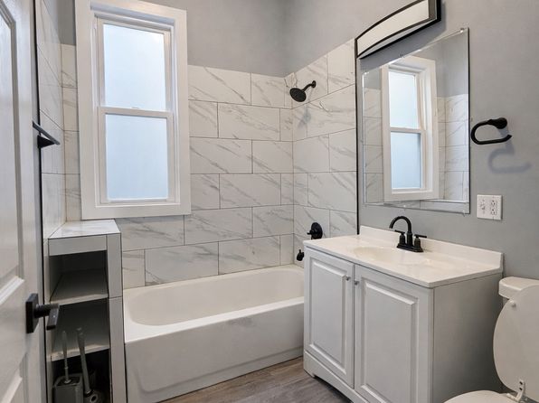 4238 W Gladys Ave #2