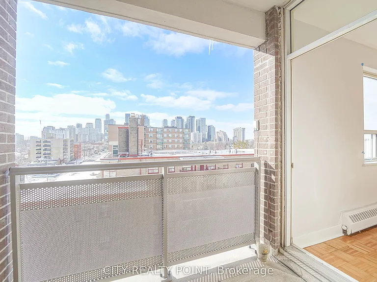 490 Eglinton Ave E #201 — Photo 5