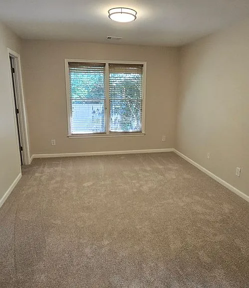 174 Ennisbrook Dr SE — Photo 72