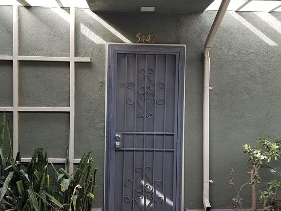 5th image of 5442 Pomona Blvd #1