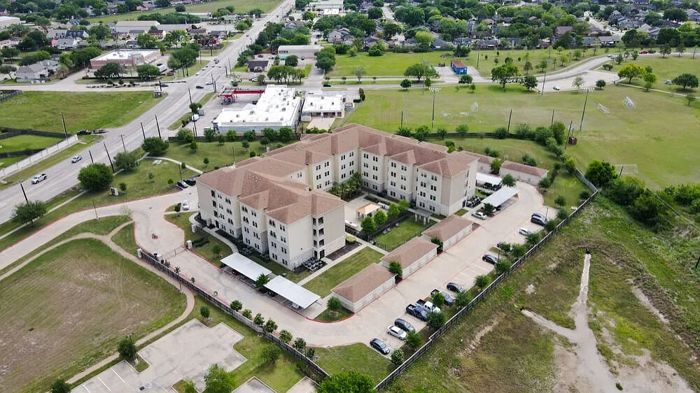 Jubilee at Texas Parkway — Photo 4