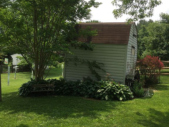 Landscaped shed