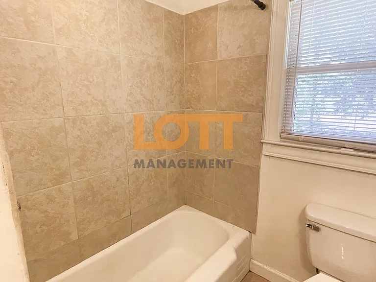 216 Mountain View Cir — Photo 10