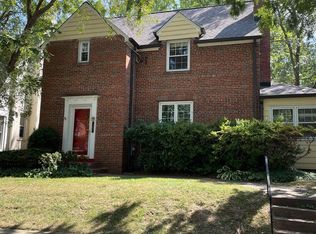 6105 29th St NW, Washington, DC 20015