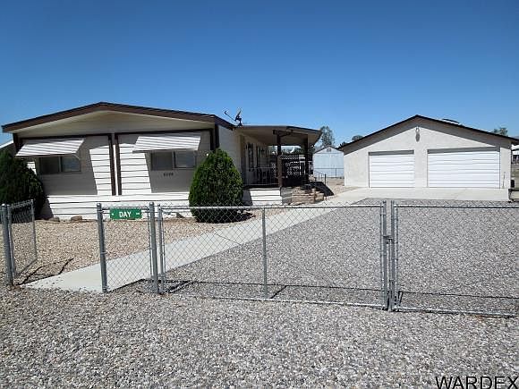 1st image of 8289 S Pine Dr