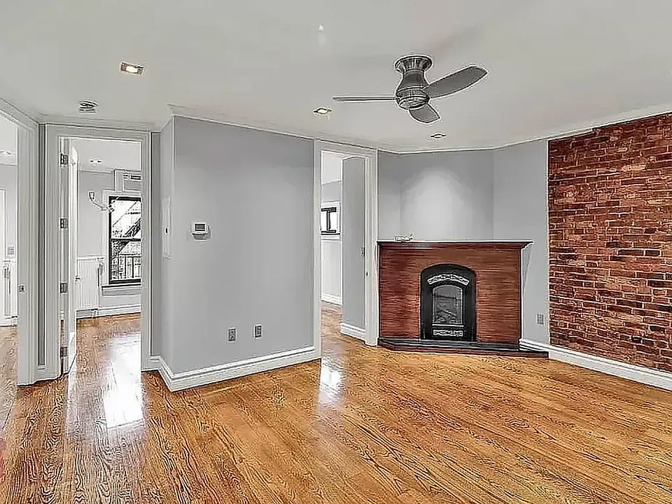 1st image of 330 E 6th St APT 2R
