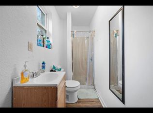 51 Boundary St APT 2, Pittsburgh, PA 15213