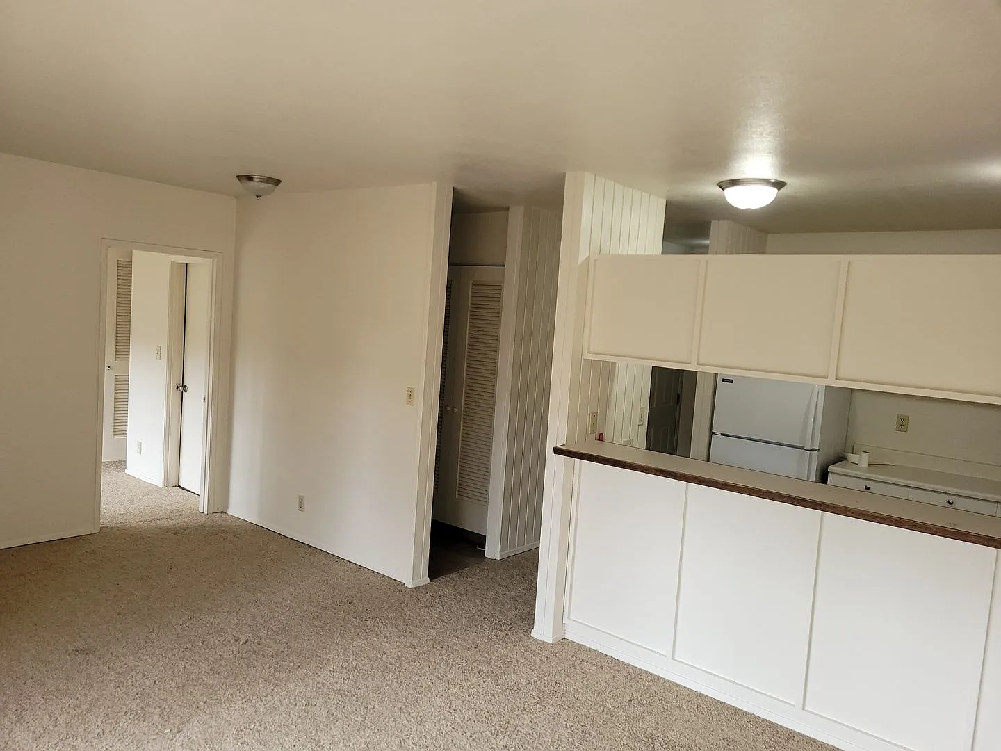 339-Walnut Hill Apartments — Photo 3