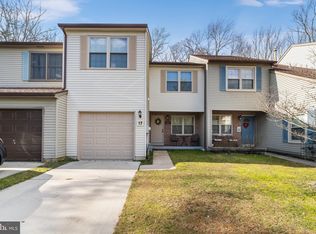 17 Crestwick Ct, Medford, NJ 08055