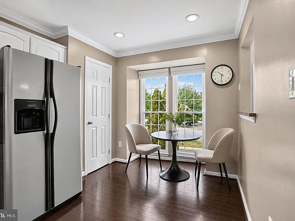 5th image of 6568 Osprey Point Ln
