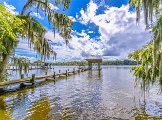 121 N Lake George Dr, Georgetown, FL 32139