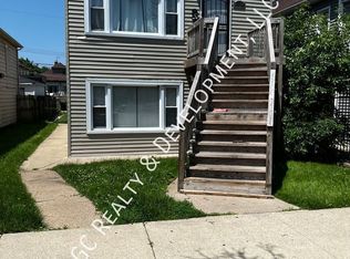 8524 S Kingston Ave #1, Chicago, IL 60617