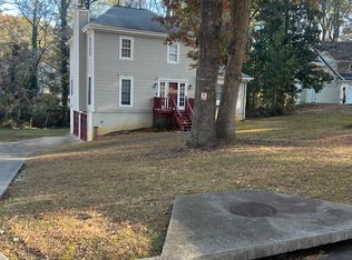 3989 Guilford Ct NW, Lilburn, GA 30047