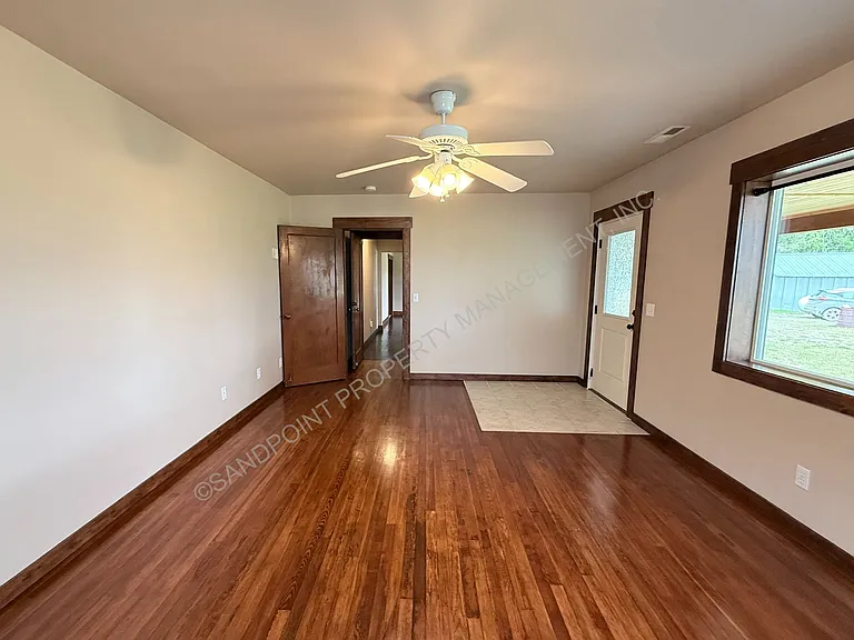 3163 Westside Rd — Photo 18