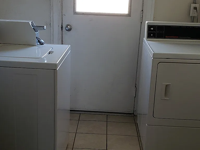 3516 E 3rd St #2 — Photo 13