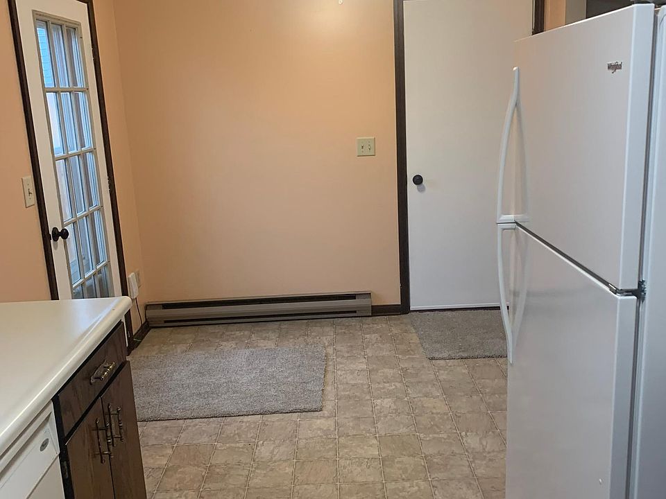 1st image of 368 Brookland Dr
