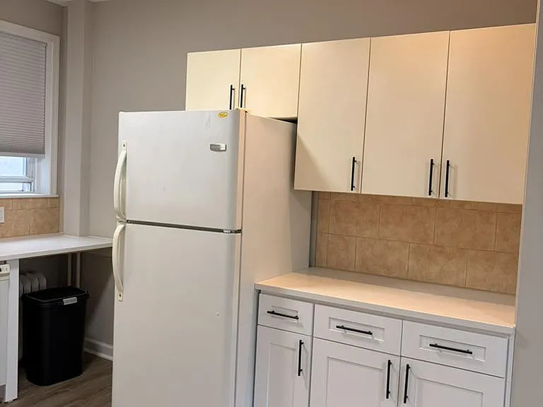 2917 W Girard Ave #2 — Photo 4