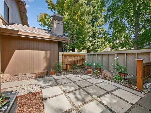 3rd image of 1964 Discovery Village Ln