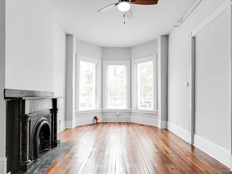 1302 Floyd Ave #A — Photo 4