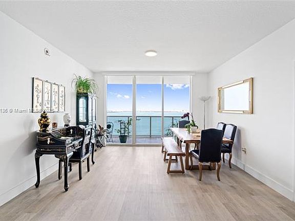 4th image of 600 NE 27th St APT 1803