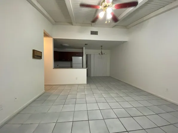 399 Glenwood Drive, West Palm Beach, FL 33415