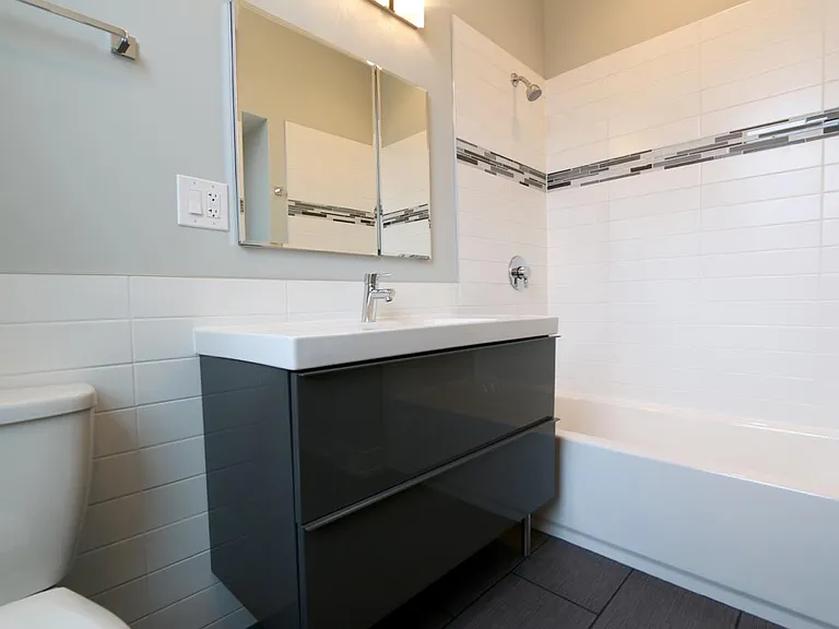 2132 S Washtenaw Ave #2 — Photo 13