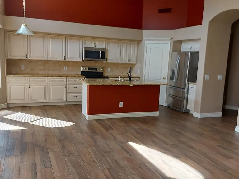 9657 W Potter Dr — Photo 12