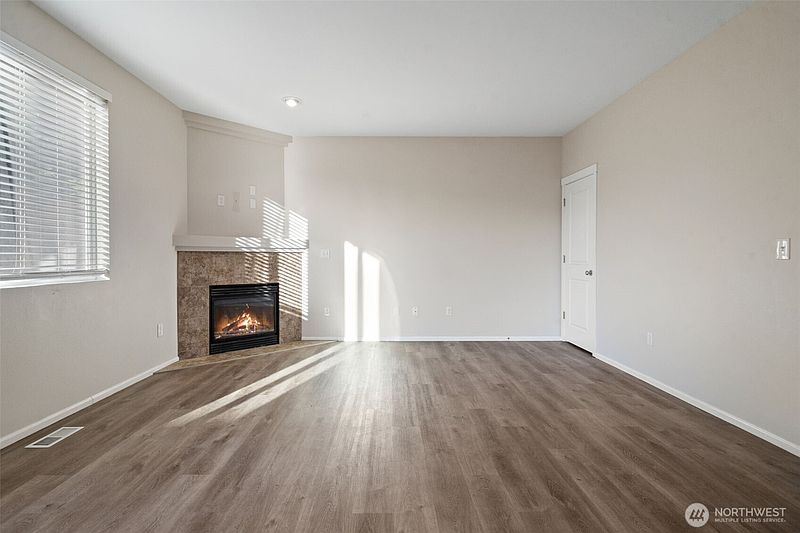2nd image of 8117 207th Street E