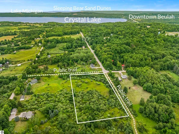 0 Lake St, Benzonia, MI 49616