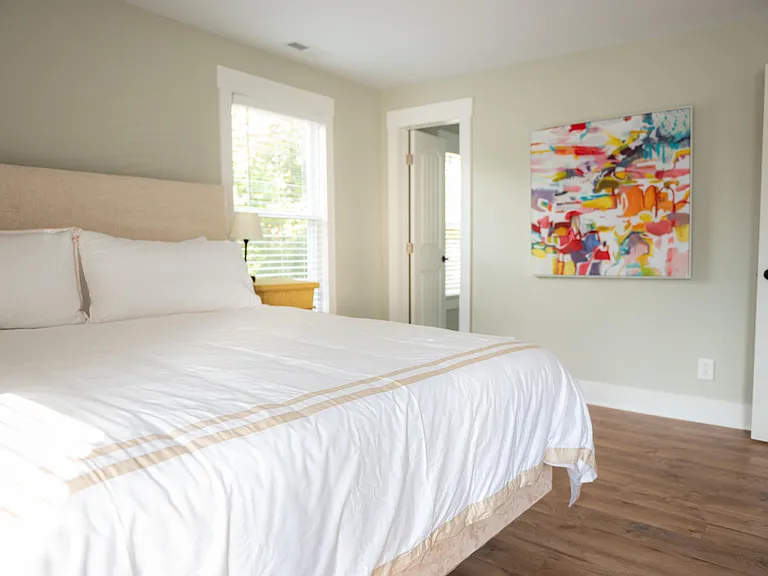 3401 Alpine St SW — Photo 9