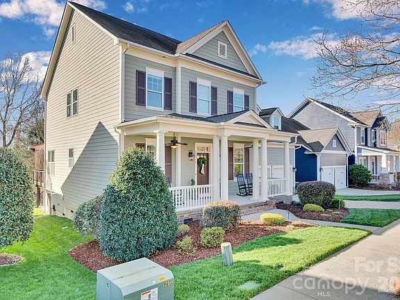 3rd image of 18916 Cypress Garden Dr