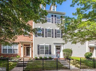 20347 Vermeer St, Ashburn, VA 20147